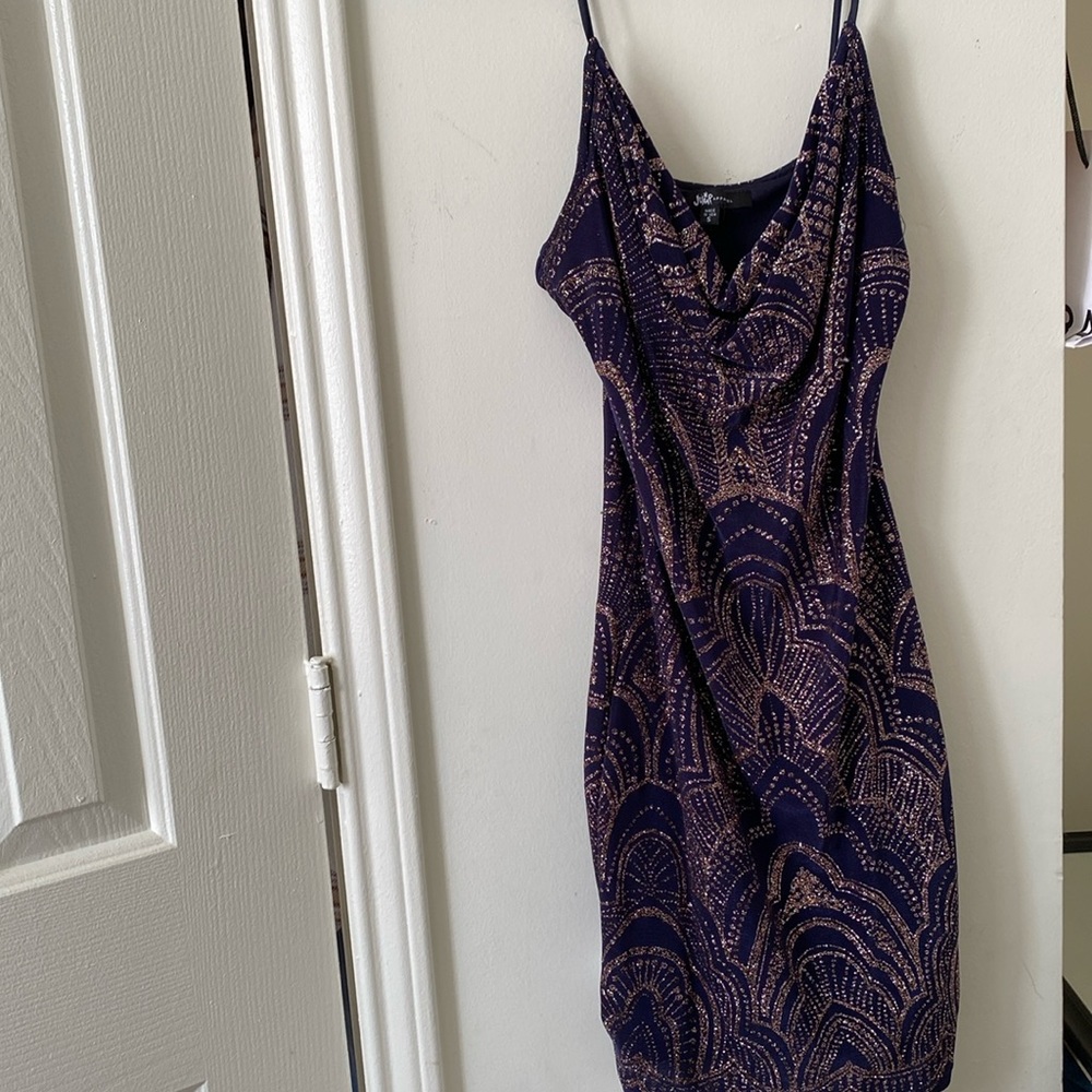 WORN‎ ONCE